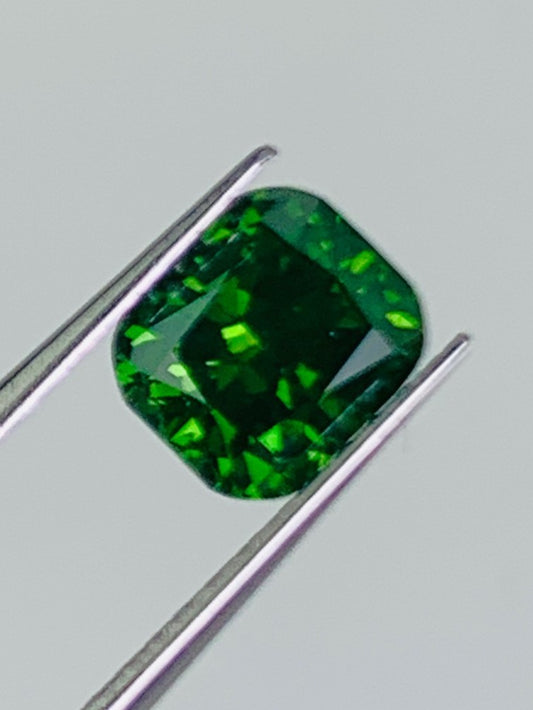 Cushion Green Diamond Full Cut - 1.05cts - 01783