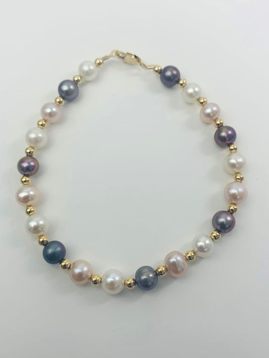 White, Pink, and Purple Pearl and Gold Bead Bracelet in 14KY - BRC-002-CRDPRL-14Y-MLTI-7.25
