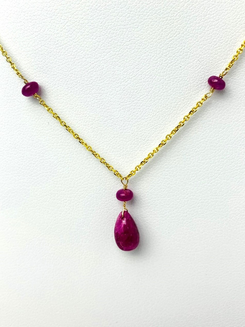 16" Ruby Station Necklace With Center Drop in 14KY - NCK-498-DRPGM14Y-RBY-16