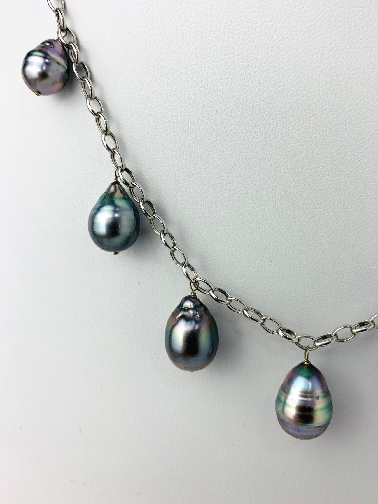 18" Tahitian South Sea Baroque Pearl Dangle Necklace in 14KW - NCK-629-DNGPRL14W-GRY-18