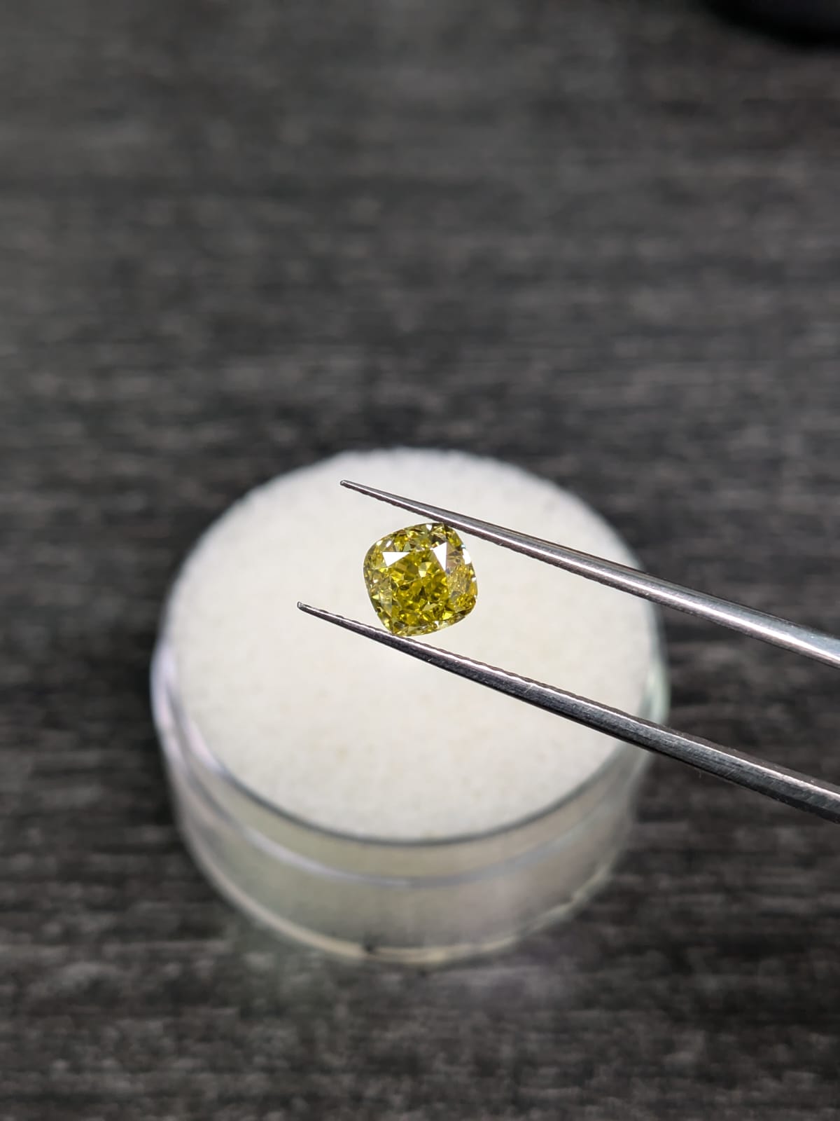 Cushion Cut Yellow Diamond Full Cut - 1.02cts - 06953