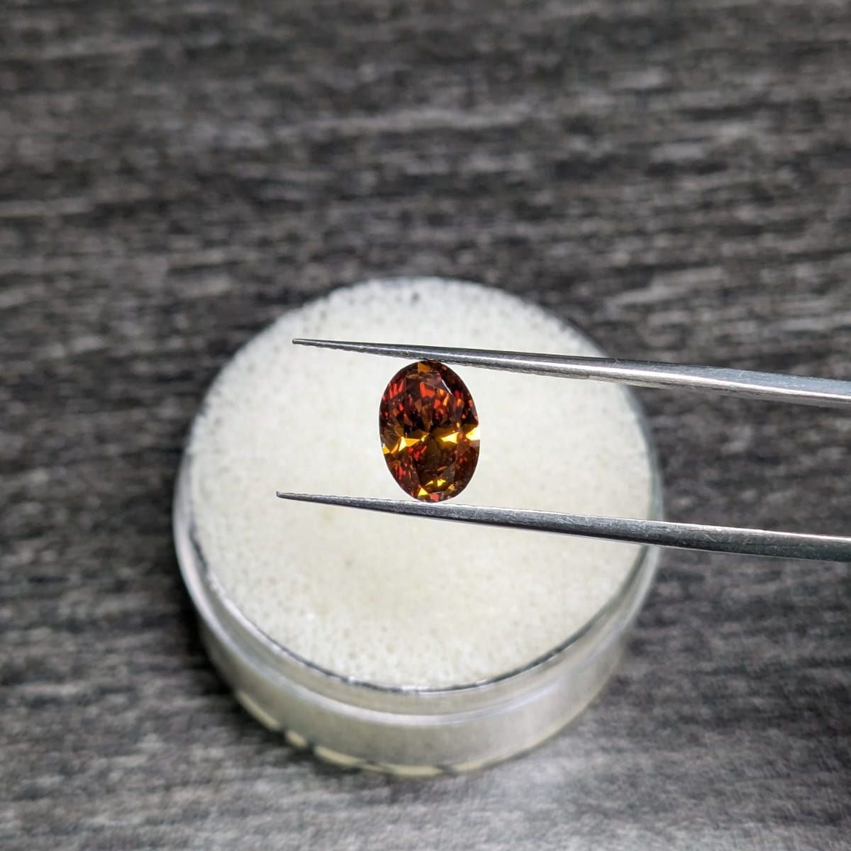 Oval Cut Reddish Yellow Diamond Full Cut - 1.37cts - 06945