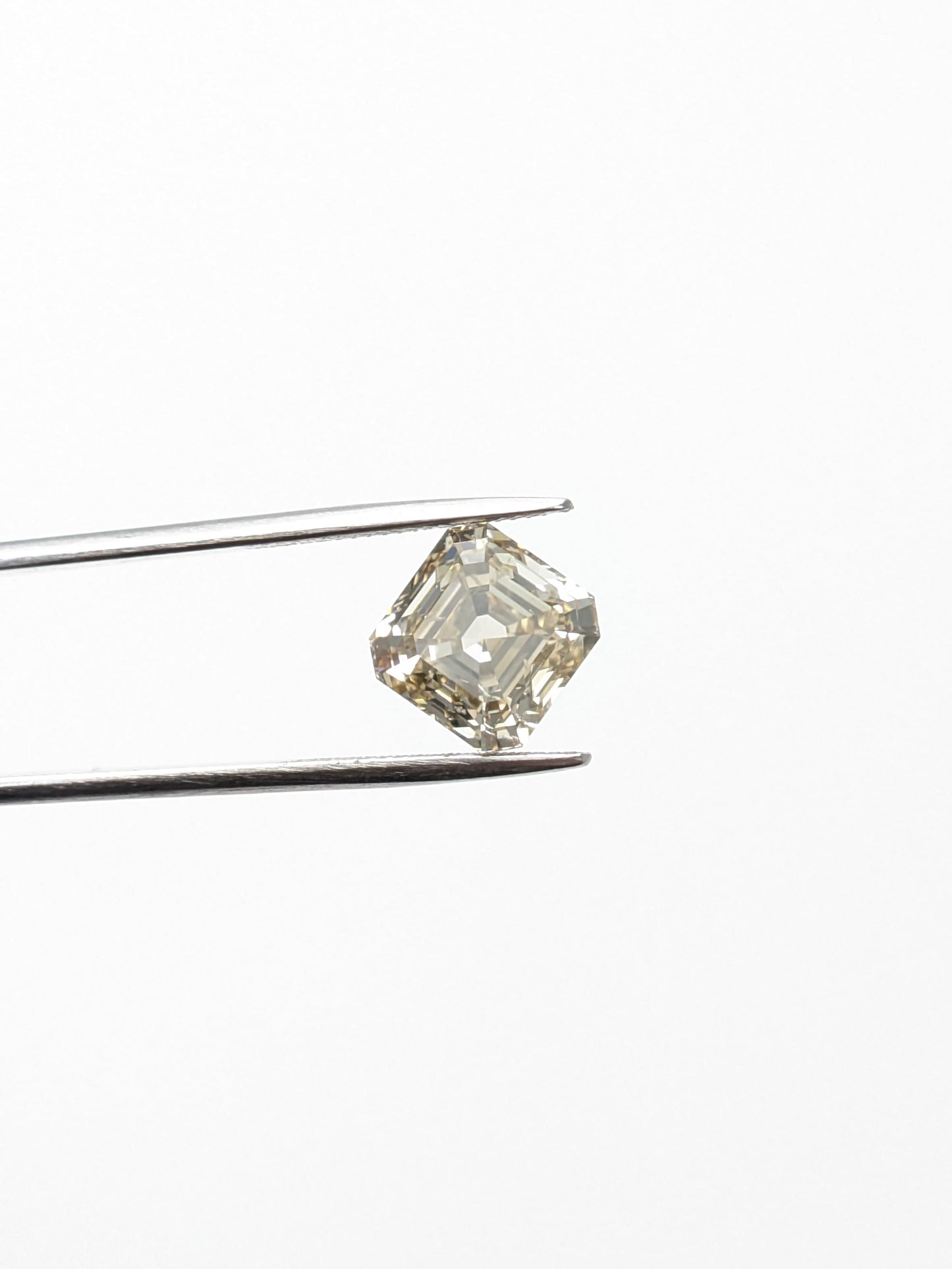 Radiant Cut Brown Diamond Full Cut C1 SI1 - 5.01cts - 02653