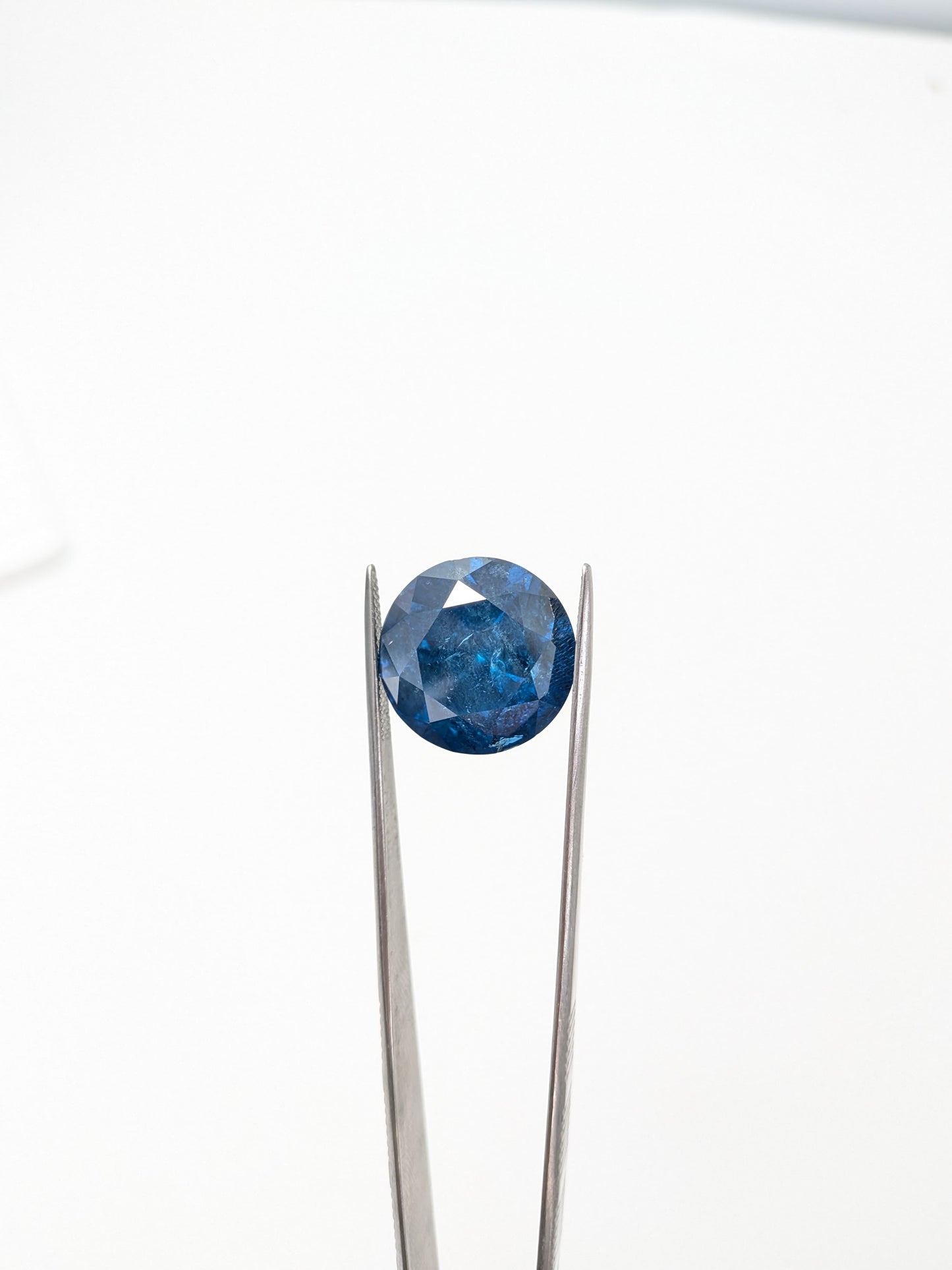 Round Blue Diamond Full Cut - 21.09cts - 00599