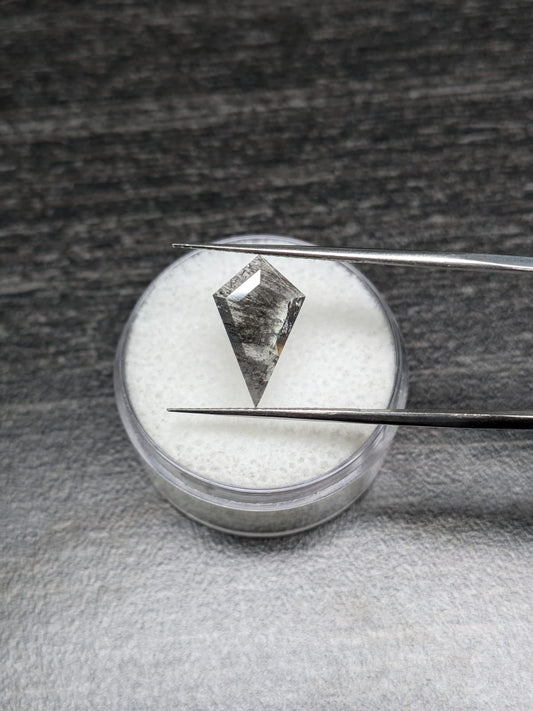 Kite Shape Salt+Pepper Diamond Rose Cut - 1.50cts - 08205
