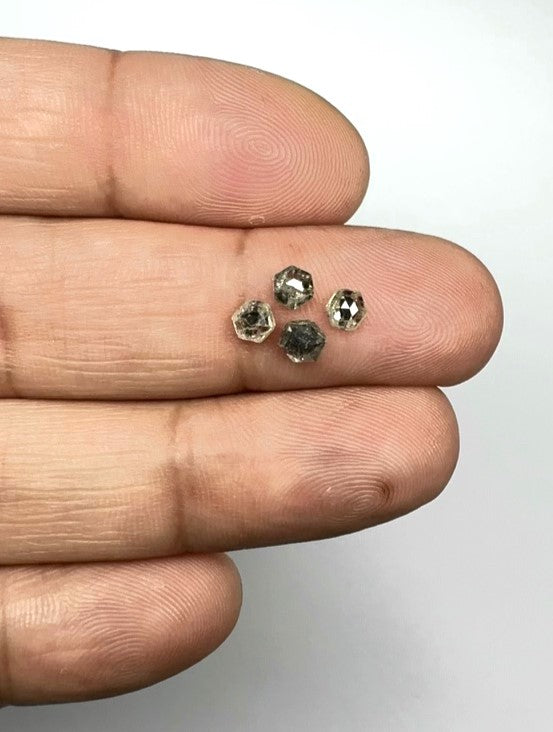 Parcel Of Hexagon Salt + Pepper Diamond Rose Cuts - 1.31cts - 01705