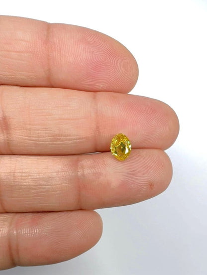 Rounded Marquise / Oval Cut Yellow Diamond Full Cut - 1.01cts - 02660