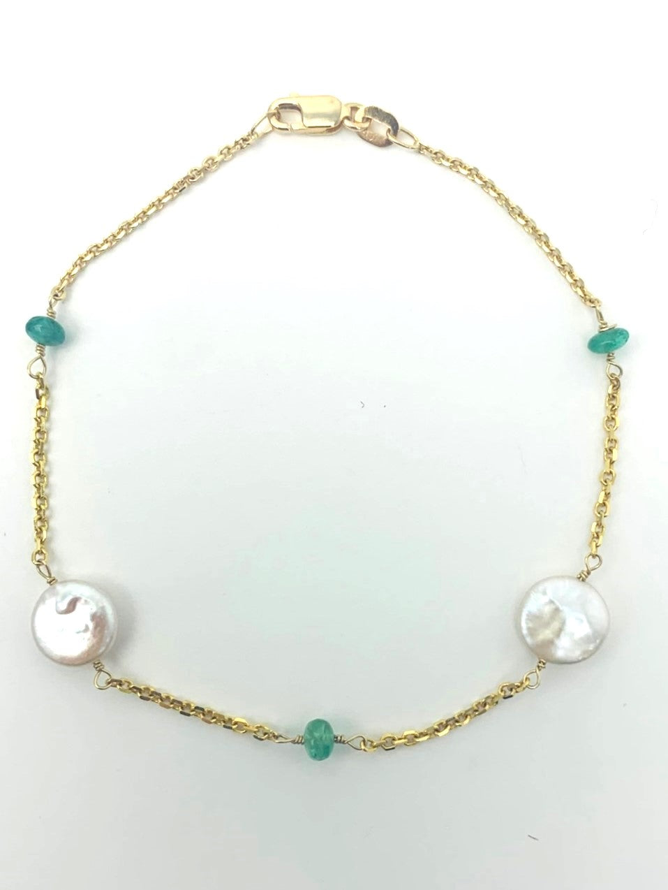 Emerald and Coin Pearl Station Bracelet in 14KY - BRC-008-TNCPRLGM-14Y-WHEM-7.5