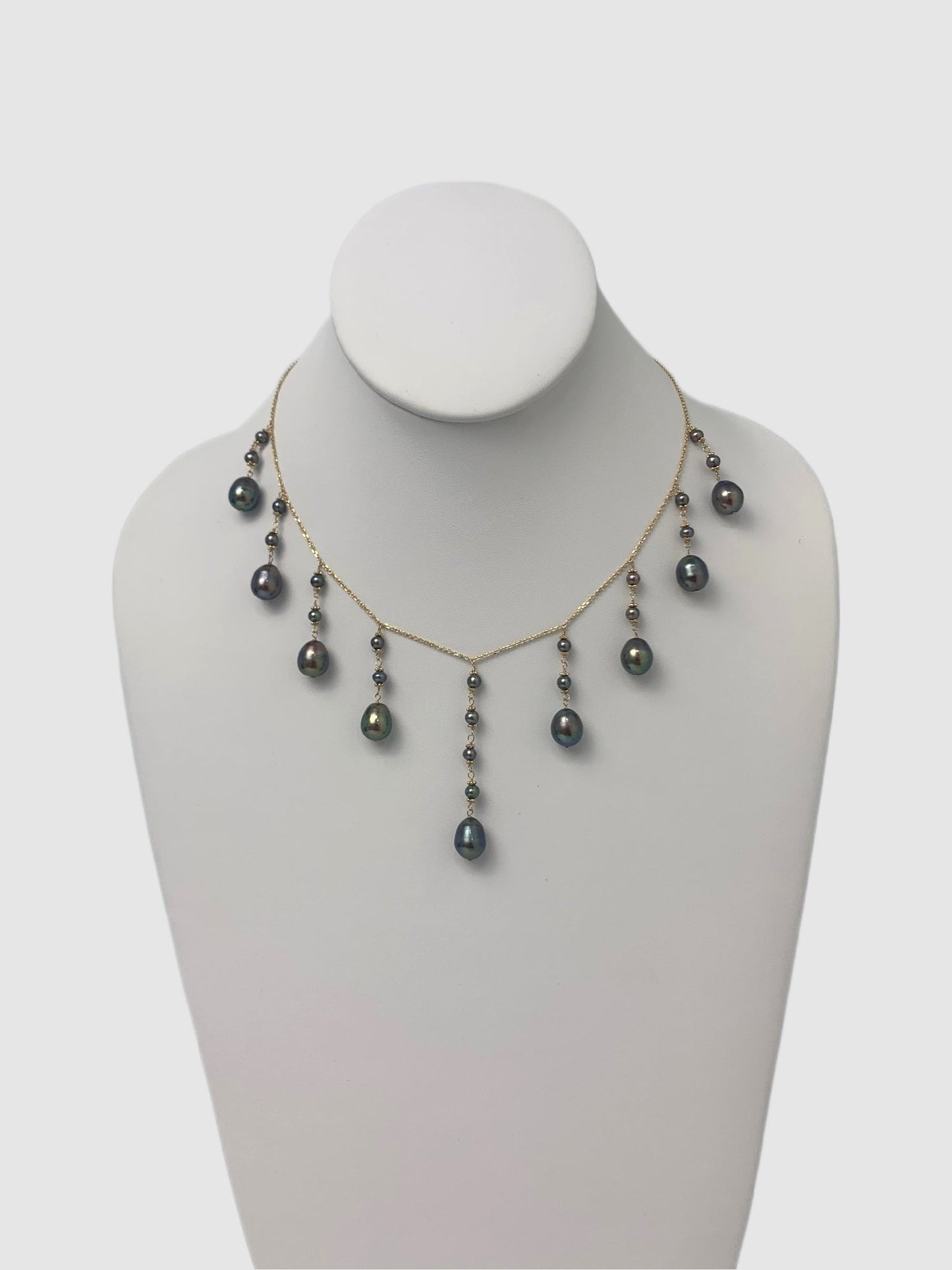 15" Black Pearl Cleopatra Necklace in 14KY - NCK-008-CLEOPRL14Y-BK-15