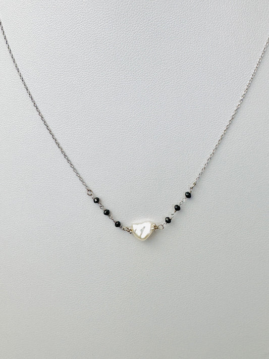 15"-17" White Keshi Pearl and Black Diamond Bead Necklace in 14K Yellow Gold - NCK-803-7ROSPRLDIA14Y-WHBK-17-09023
