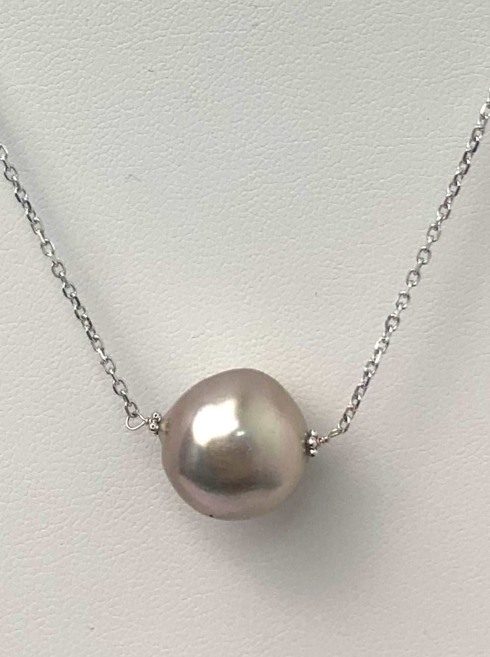 17.5" - 18.5" Grey South Sea Pearl on Chain in 14KW - NCK-034-PRL14W-GRY-17.5