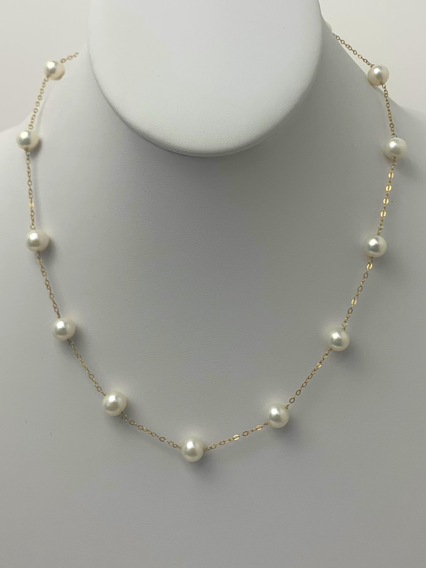 18" White Pearl Station Necklace in 14KY - NCK-040-TNCPR14Y-WH