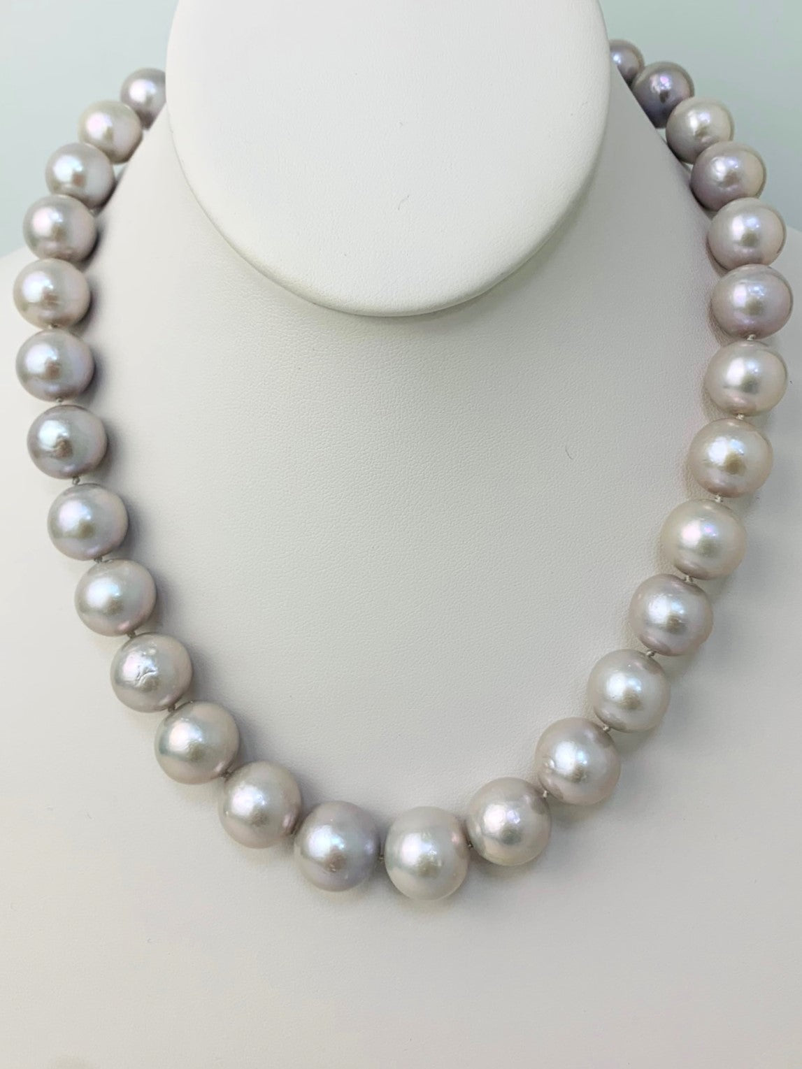 18.5" Freshwater Pearl Strung Necklace in 14KY - NCK-221-STGPRL14Y-GRY-18.5-01645