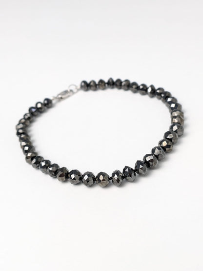 5.0mm-6.2mm Black Diamond Round Bead Knotted Solid Strand Bracelet (47.35ct Tot. Dia. Wt.)