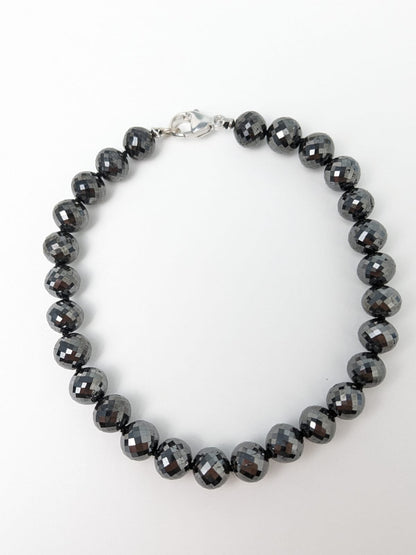 7.3-7.7mm Black Diamond Round Bead Knotted Bracelet (99.3ct Tot. Dia. Wt)