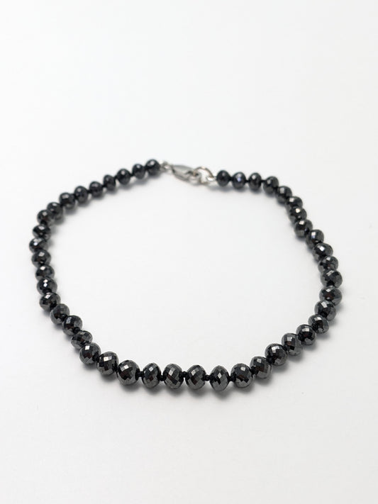 3.5-4.0mm Black Diamond Round Bead Knotted Bracelet (15ct Tot. Dia. Wt.)