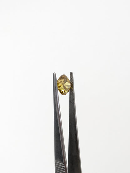 Cushion Cut Yellow Diamond Full Cut SI1 - 3.17cts - 06557