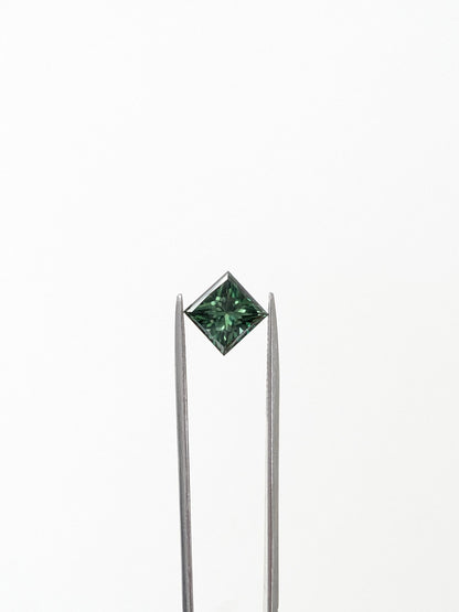 Pair of Princess Cut Green Diamonds Full Cut - 4.83cts - 06990