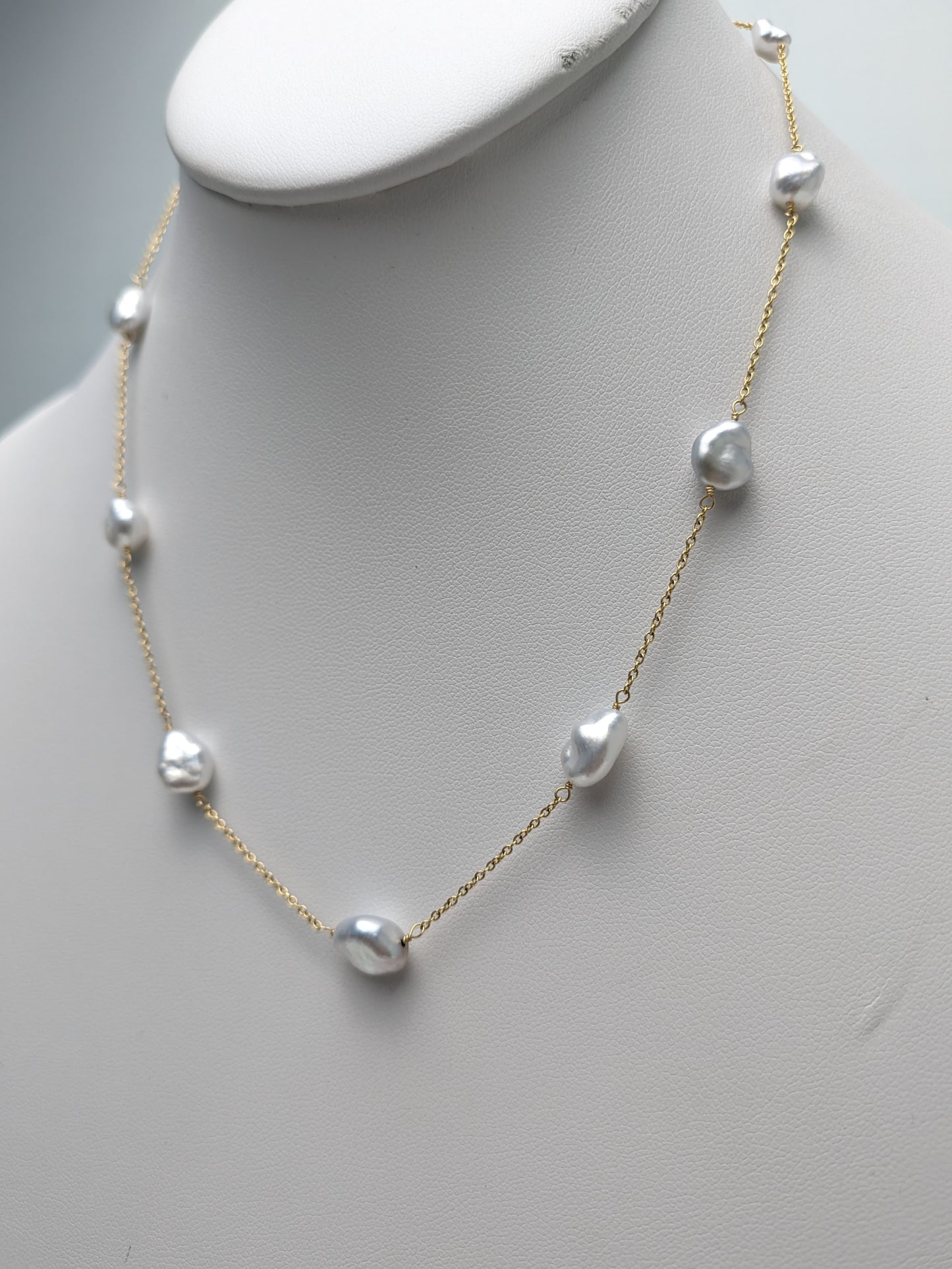 17" Keshi Pearl Station Necklace in 14KY - NCK-762
