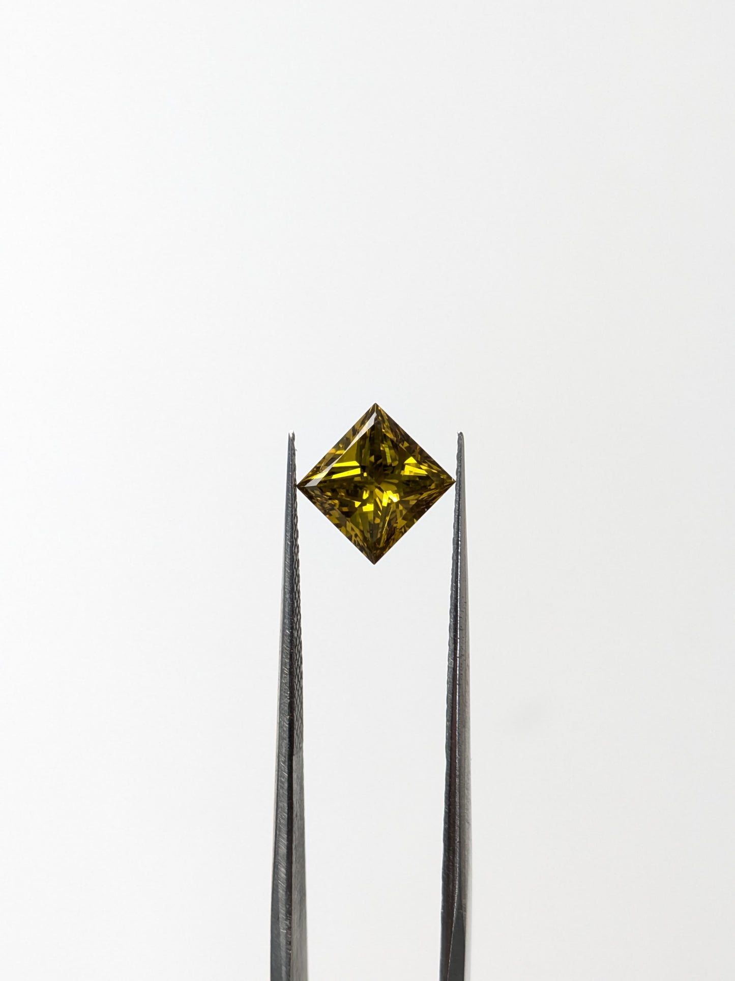 CLOSEOUT - Princess Cut Yellow Diamond Full Cut - 1.41cts - 08395