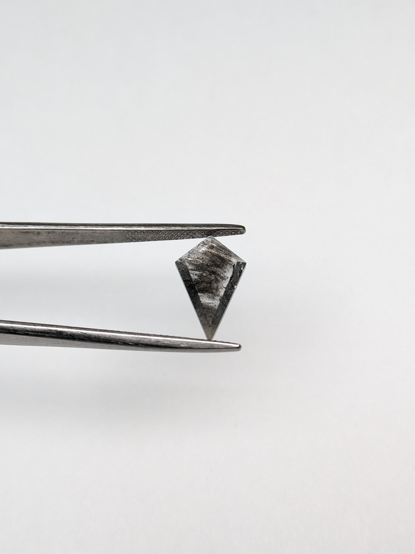 Kite Shape Salt+Pepper Diamond Rose Cut - 1.50cts - 08205