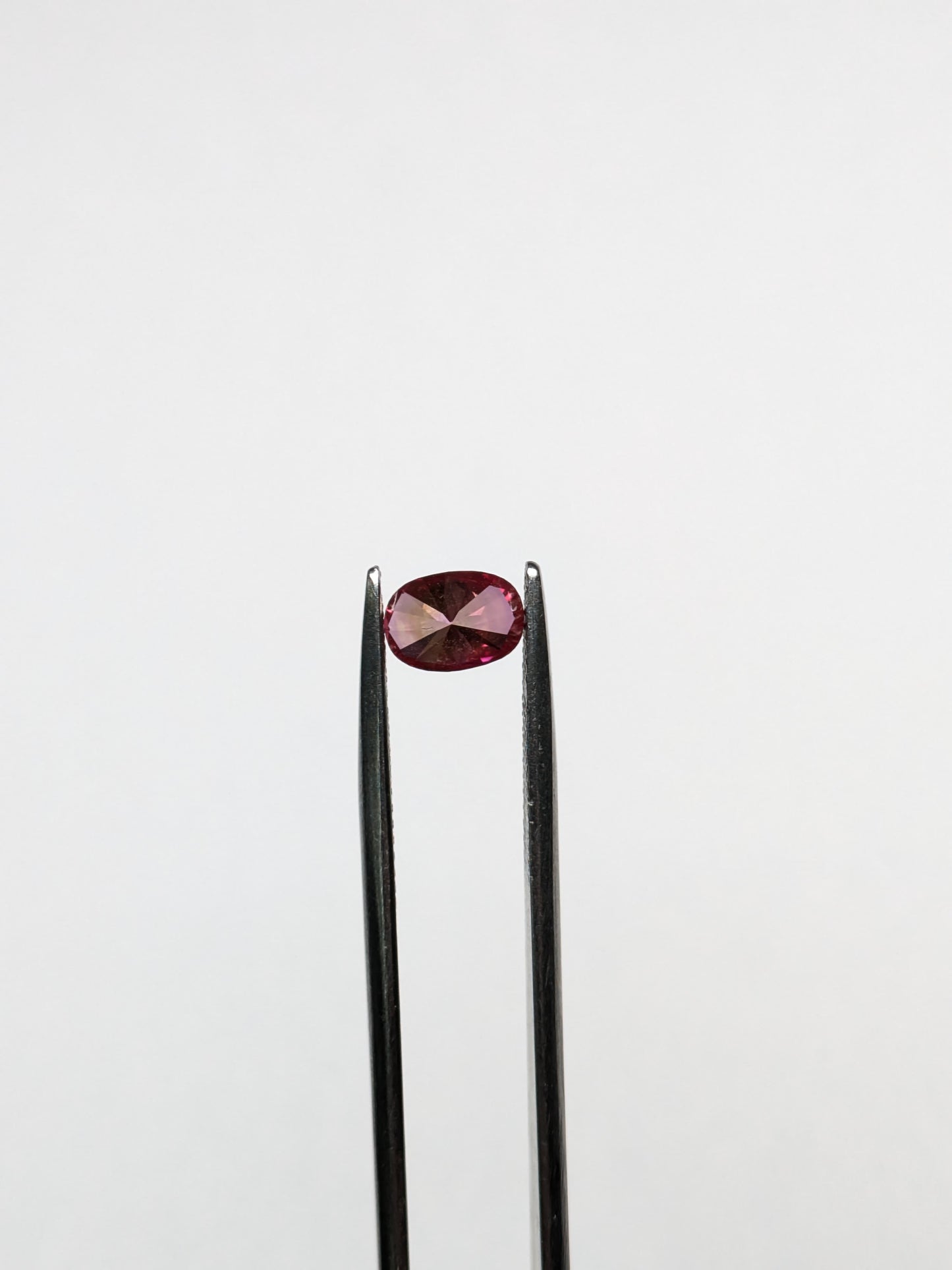 CLOSEOUT - Oval Pink Diamond Full Cut - 0.67cts - 08367