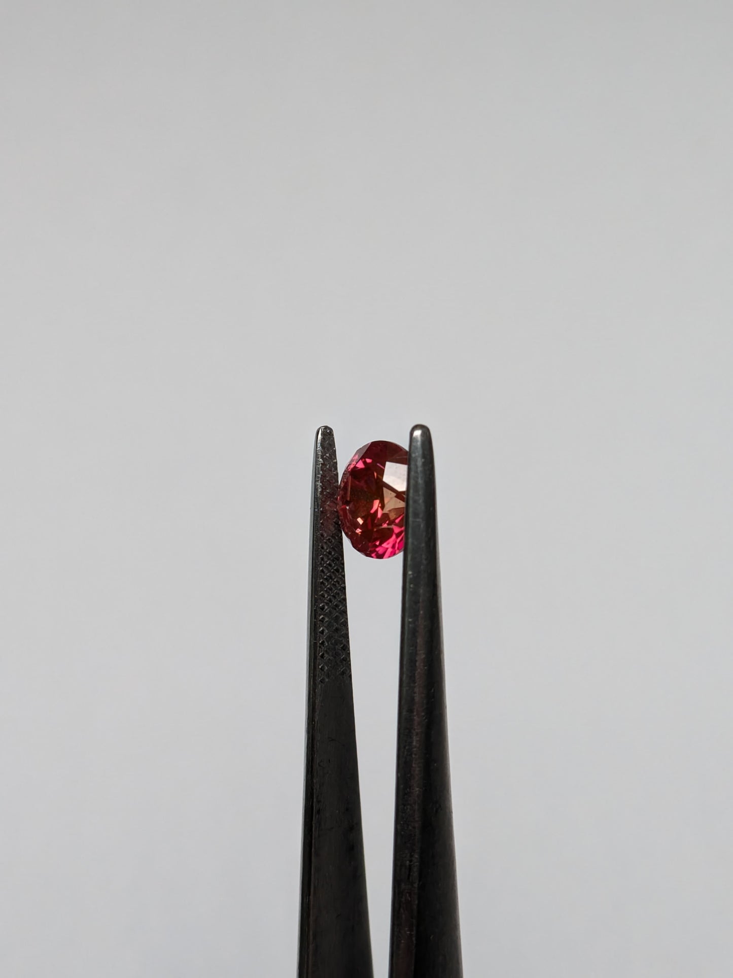 CLOSEOUT - Round Pink Diamond Full Cut - 1.47cts - 08374