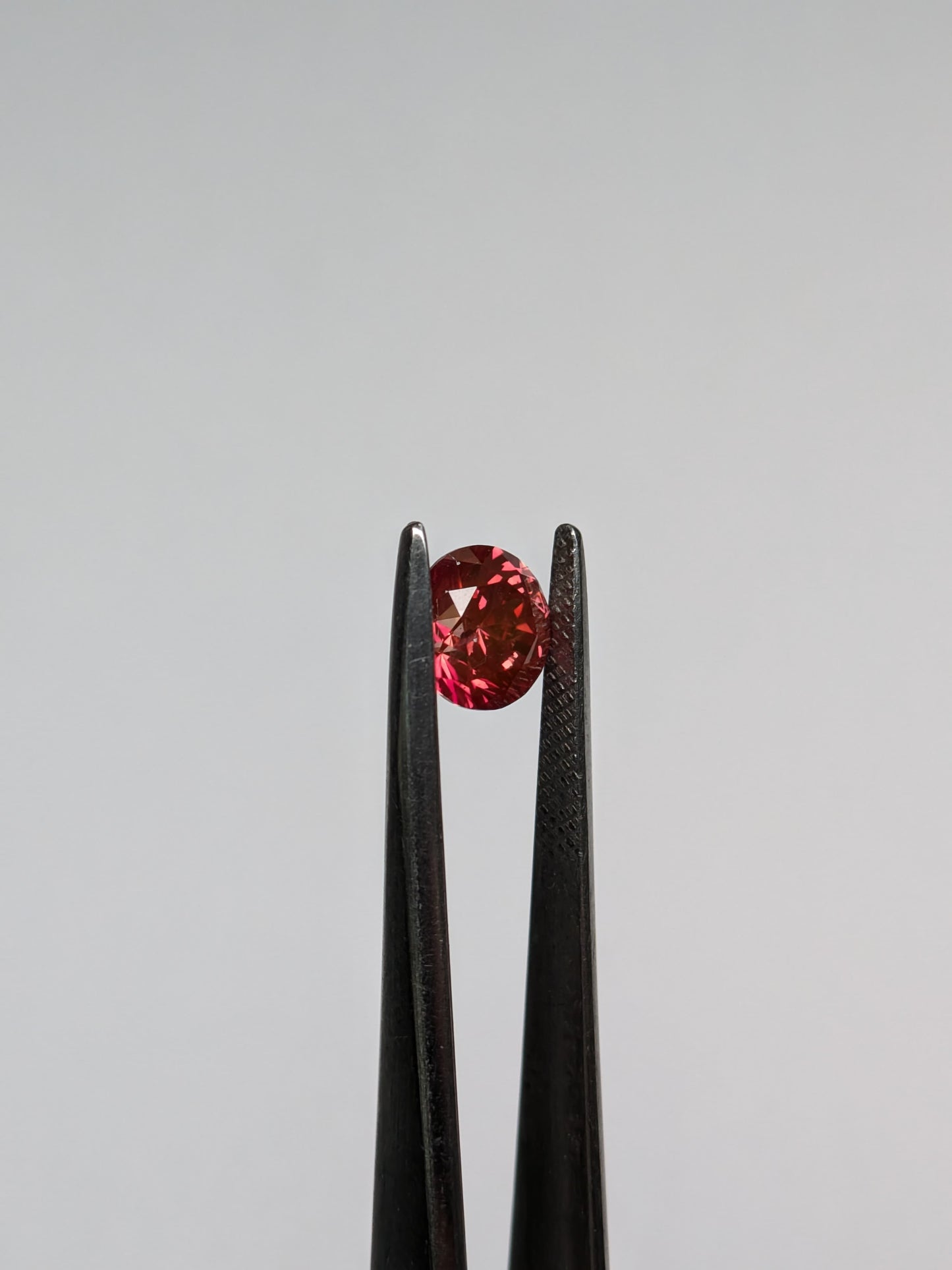 CLOSEOUT - Round Pink Diamond Full Cut - 1.47cts - 08374