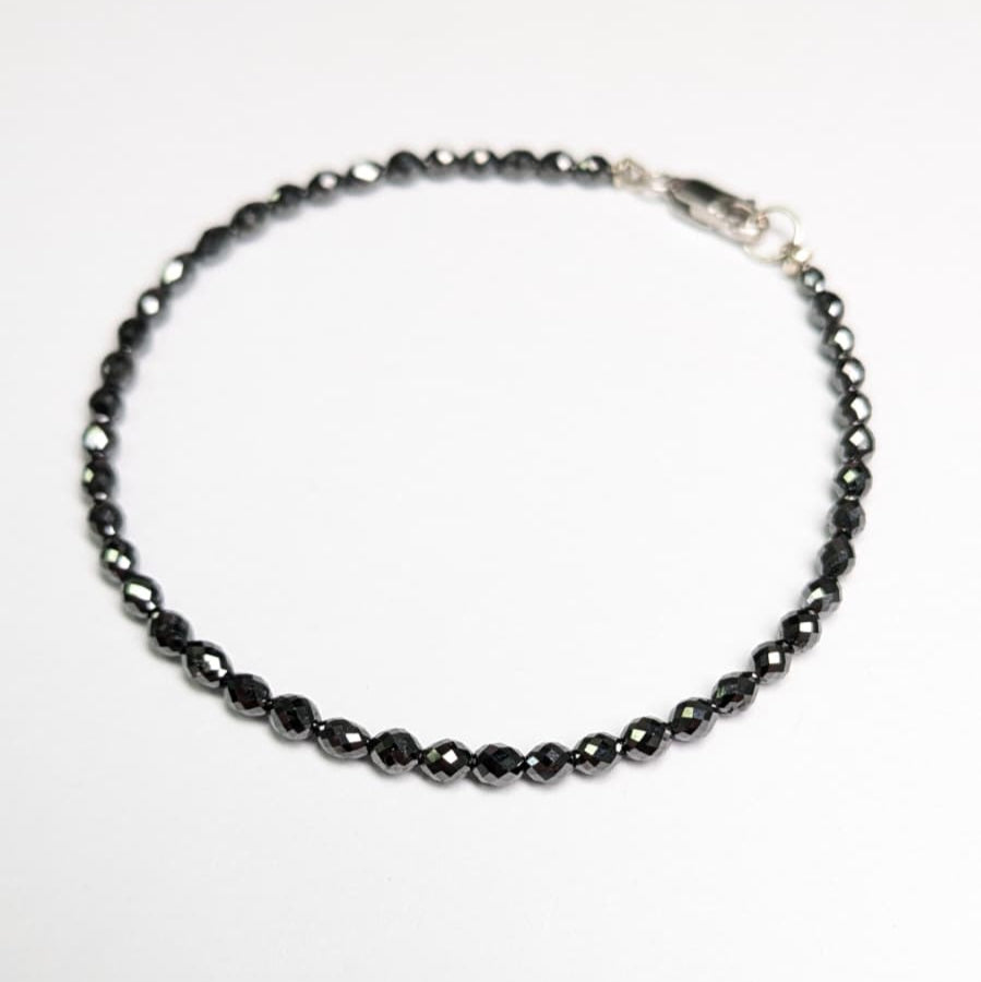 7" Black Diamond Oval Non-Knotted Bracelet in 14KW