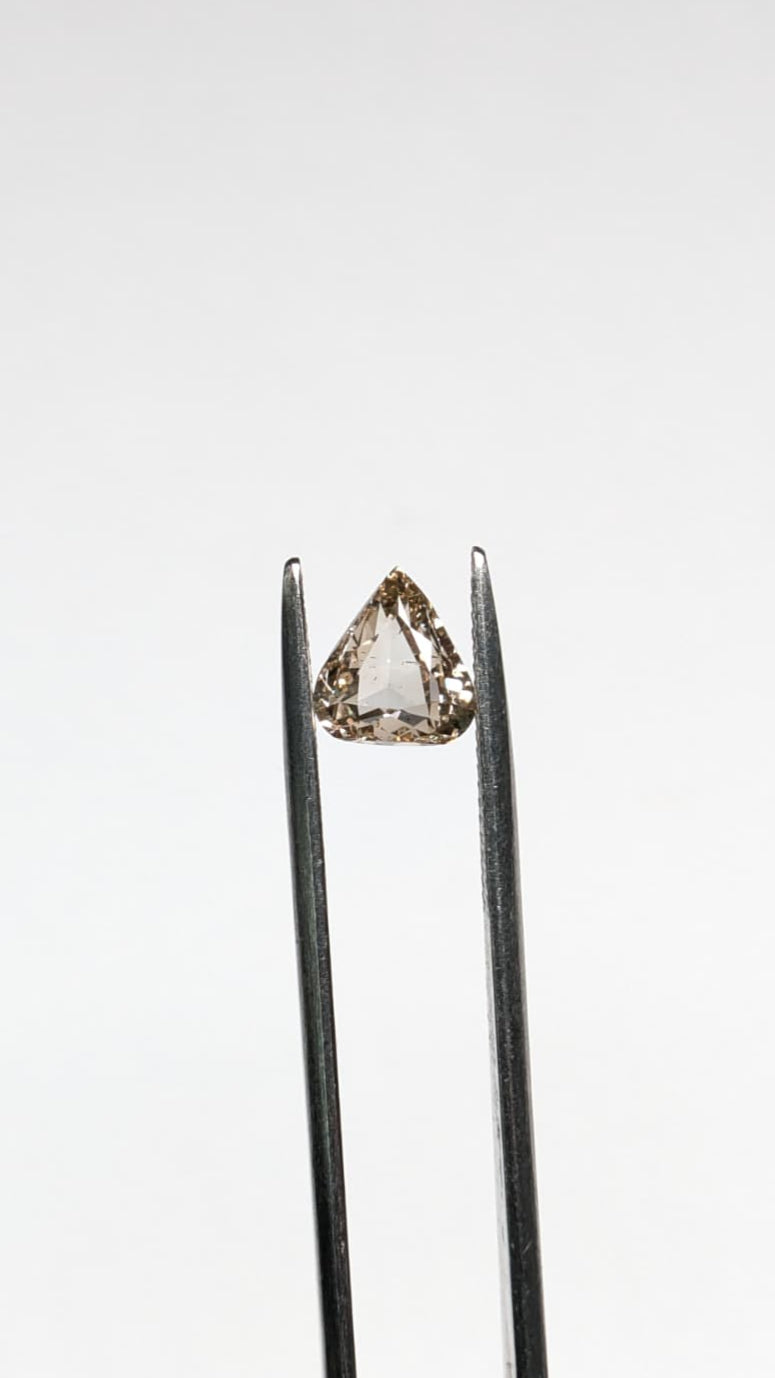 CLOSEOUT - Triangle Brown Diamond Full Cut- 1.26cts - 08474