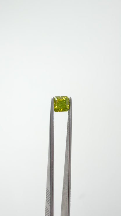 Radiant Cut Yellowish Green Diamond Full Cut VS2- 2.13cts - 06944