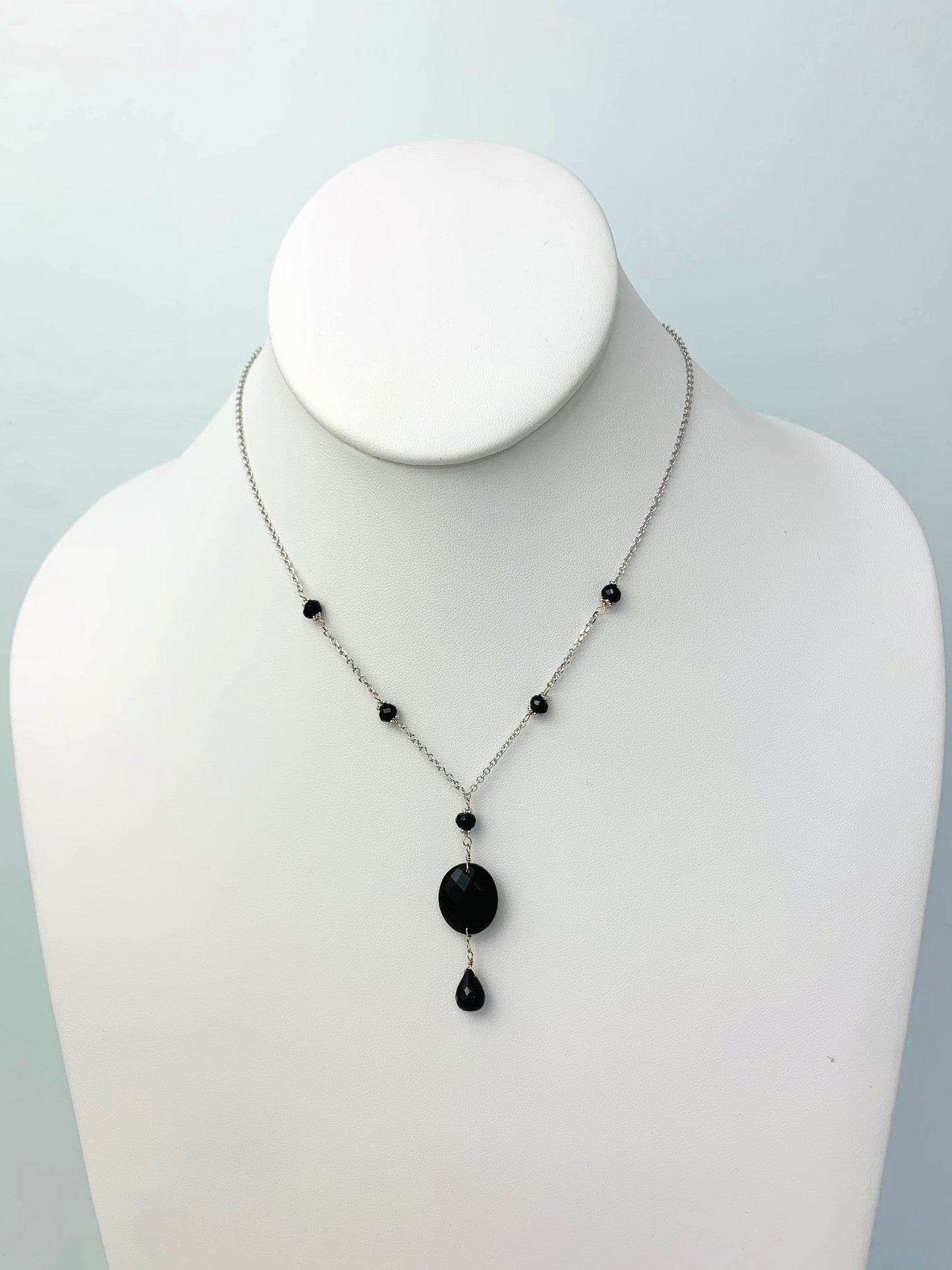 15" Onyx Station Necklace With Oval Checkerboard And Briolette Lariat Drop in 14KW - NCK-355-TNCDRPGM14W-OX-15